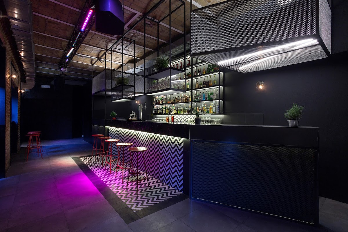 Rashomon Club — photo 4